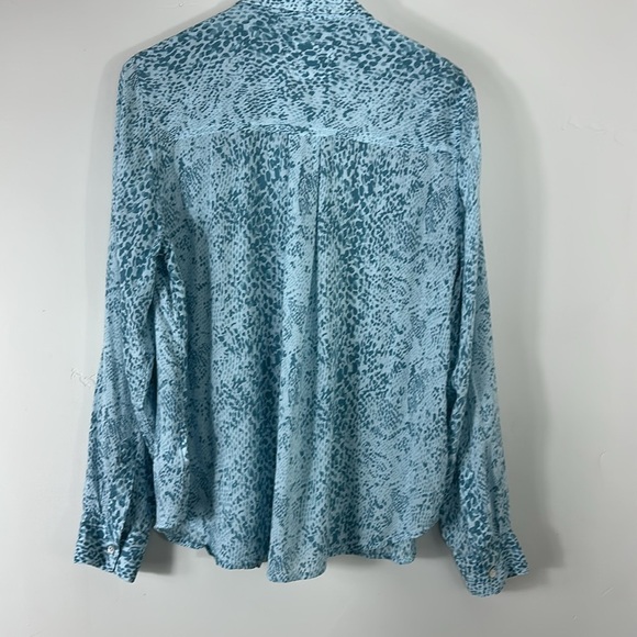 Rails Blue Python Josephine Long Sleeve Button Front Top Small - Picture 8 of 13
